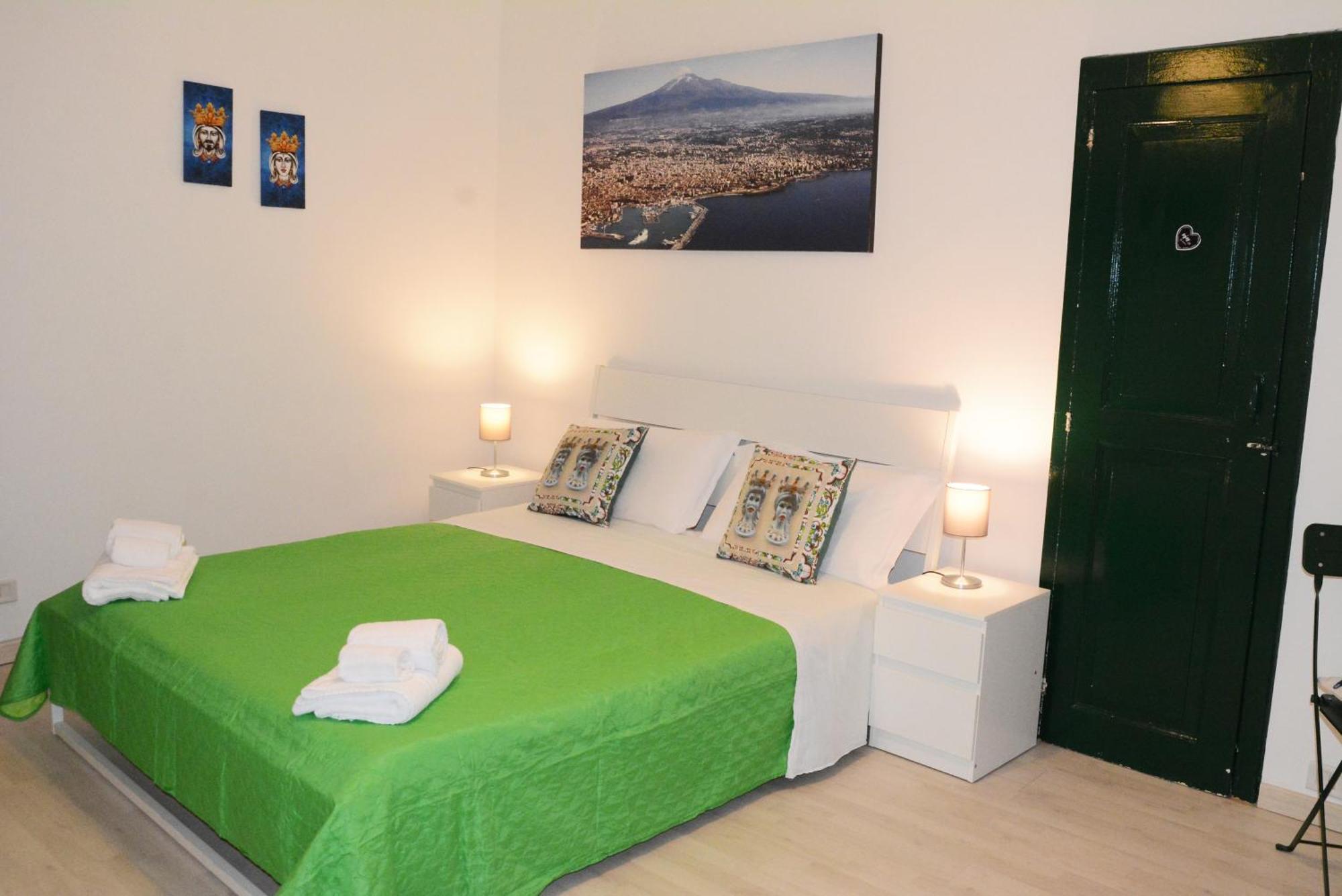 Casa Filippo Apartment คาตาเนีย ภายนอก รูปภาพ